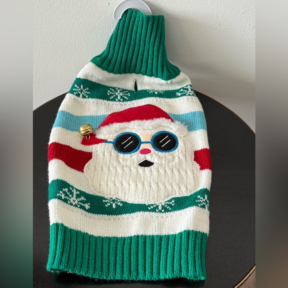 Holiday Tails Green Silly Santa Dog Sweater Pullover Large Petco 2017